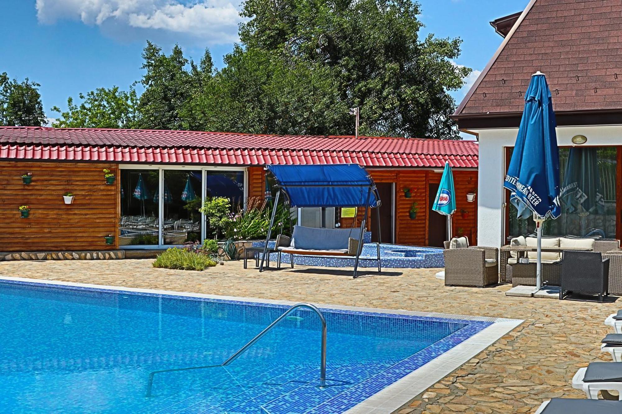 Holiday House Kubrat Sapareva Banya Bagian luar foto