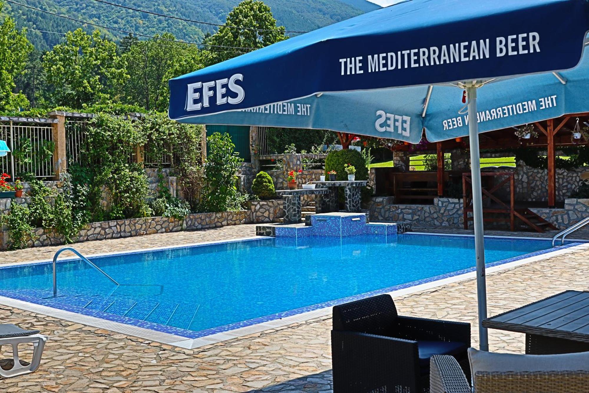 Holiday House Kubrat Sapareva Banya Bagian luar foto