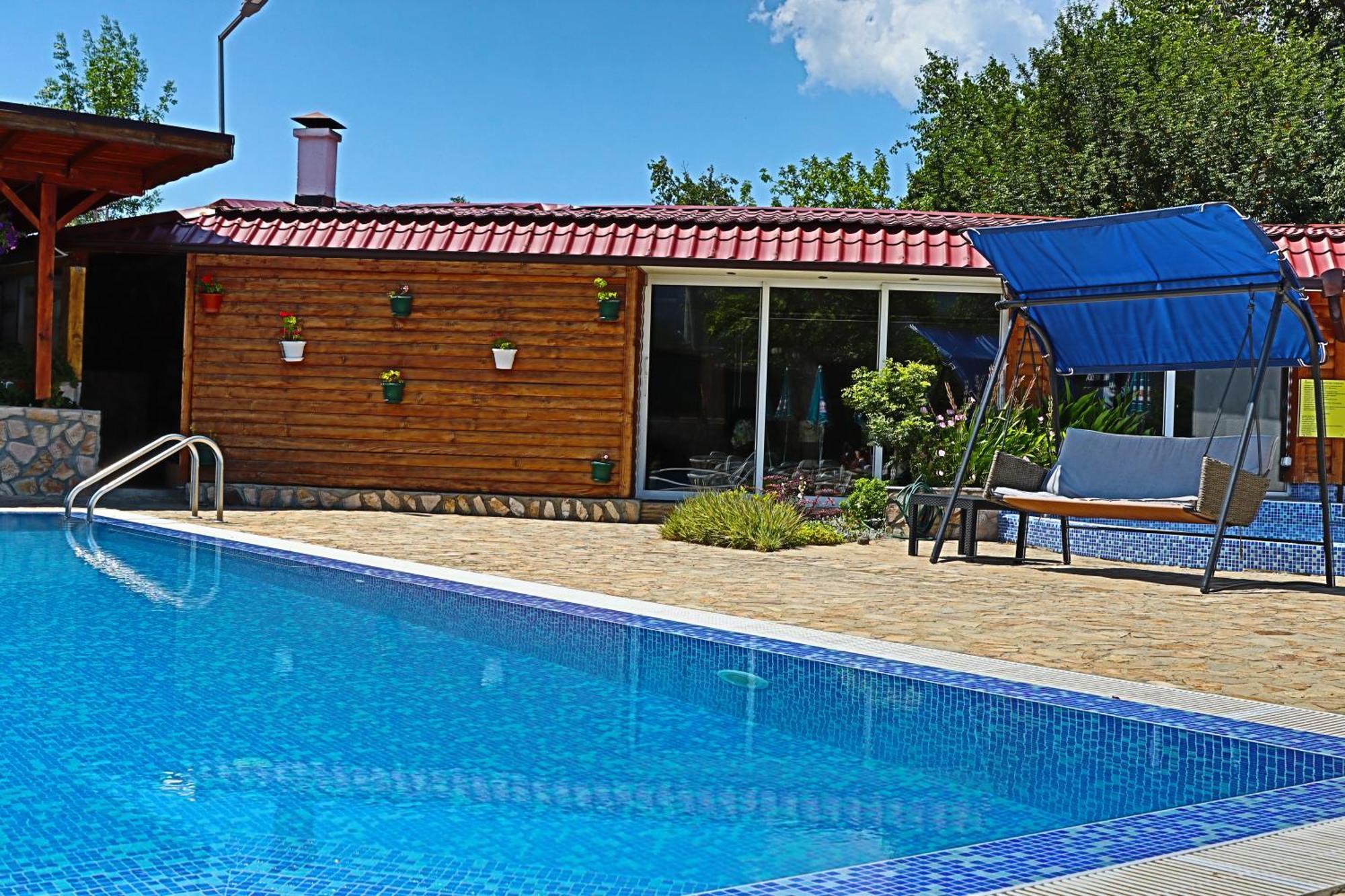 Holiday House Kubrat Sapareva Banya Bagian luar foto