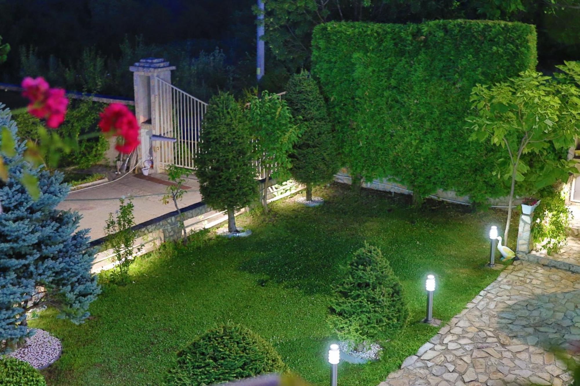 Holiday House Kubrat Sapareva Banya Bagian luar foto
