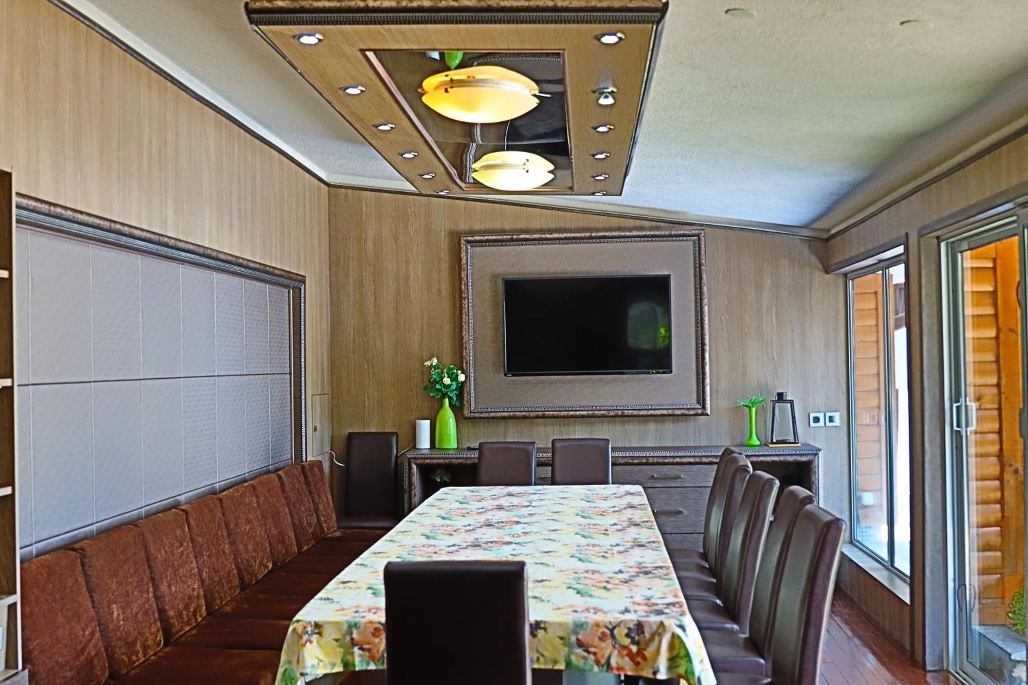 Holiday House Kubrat Sapareva Banya Bagian luar foto